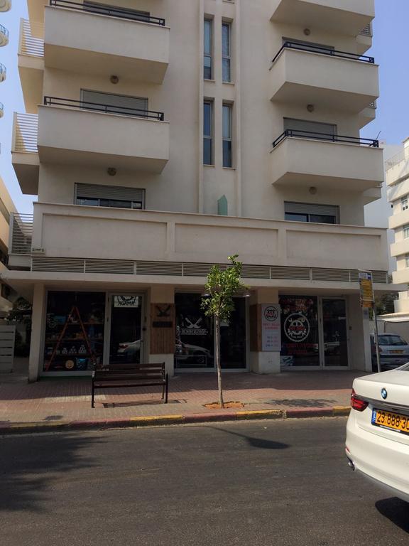 Tlv Suites By The Sea - 2 Rooms Tel Aviv Bagian luar foto